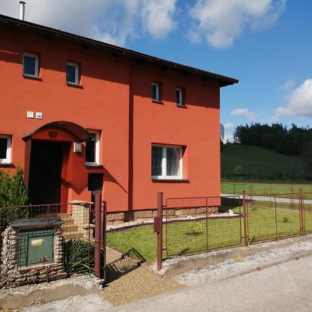 Ubytovani 67 Villa Kuncice nad Labem Exterior photo